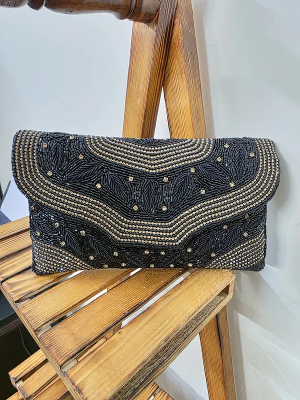 Blue_Multicolor_Elegant_Beaded_Clutch_Bag_With_Pearl_Accents_And_Luxe_Handcrafted_Artisan_Detailing