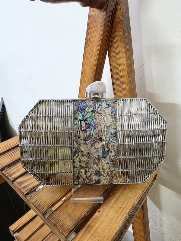 Multicolor_Premium_Quality_Mop_Clutch_For_Women