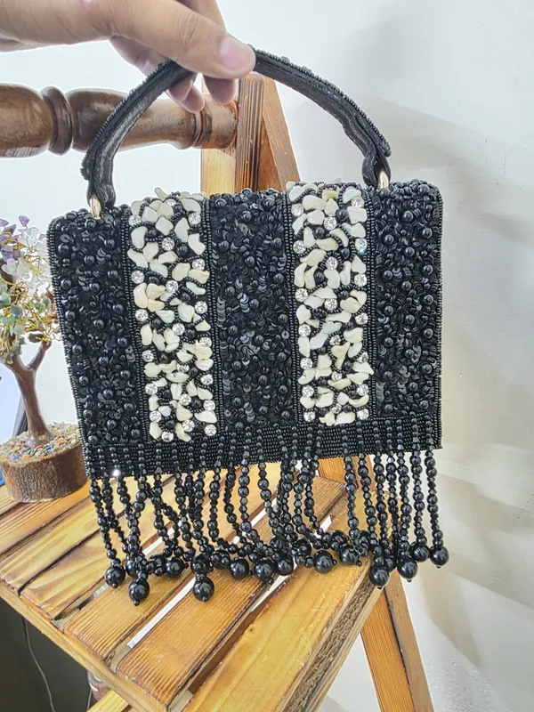 Noir_Shard_Embellished_Fringe_Bag