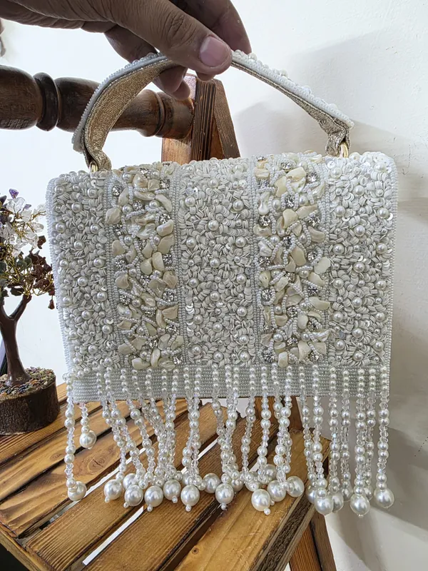Noir_Shard_Embellished_Fringe_Bag