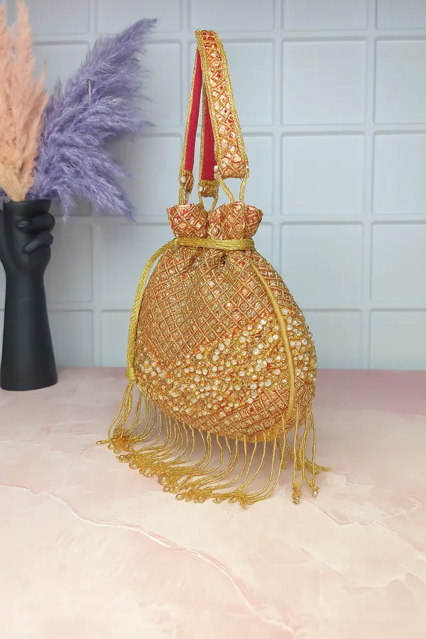 Gold_Toned_Premium_Quality_Designer_Potli_For_Women