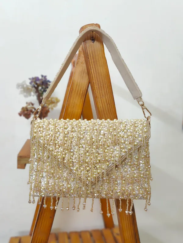 Golden_Premium_Quality_Elegant_Fabric_Clutch_Bag_For_Women