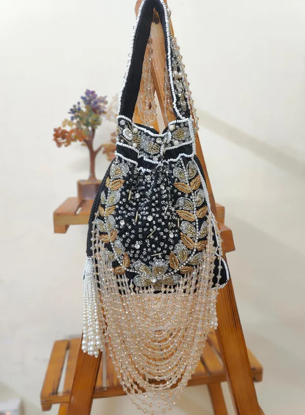 Black_Designer_Potli_With_Heavy_Beaded_Work