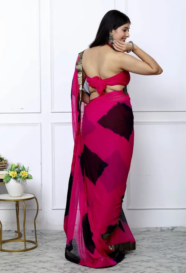 Pink_Pure_Chiffon_Trendy_Checked_Border_Lace_Chiffon_Sarees_For_Women