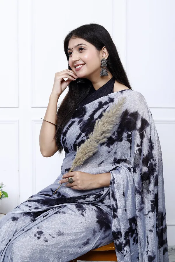 Grey_Pure_Chiffon_Trendy_Checked_Bandhini_Chiffon_Sarees_For_Women