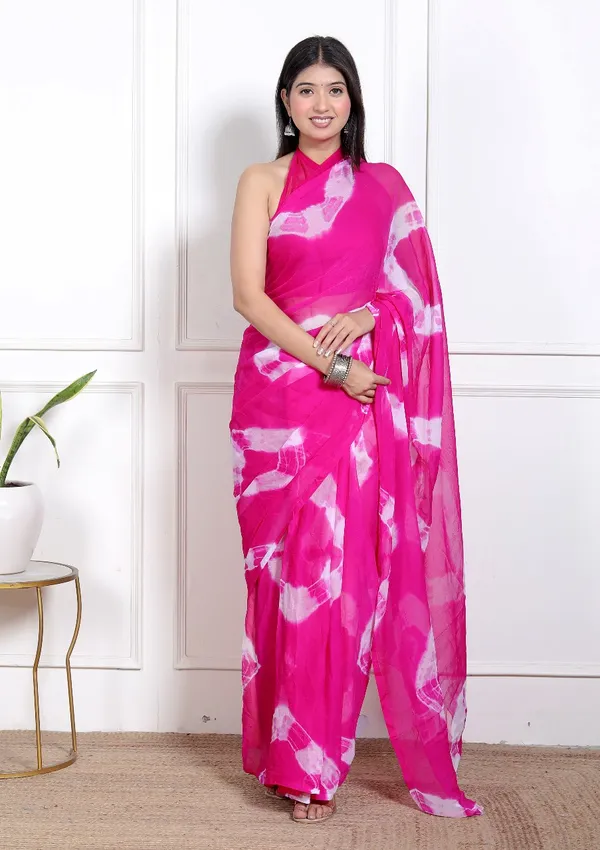 Pink_Chiffon_Trendy_Checked__Saree_For_Women