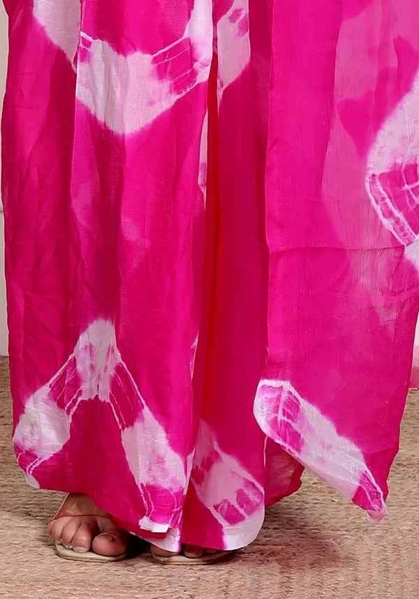 Pink_Chiffon_Trendy_Checked__Saree_For_Women