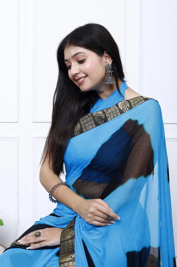 Sky_Blue_Silk_Trendy_Checked_Shibori_Tie_And_Dye_Chiffon_Sarees_For_Women