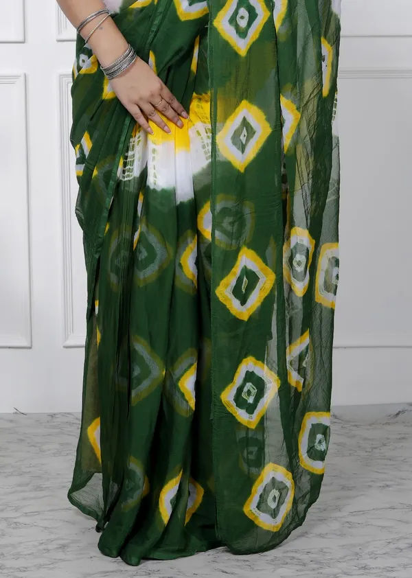 Green_Pure_Chiffon_Printed_Bandhani_Printed_Sarees_For_Women