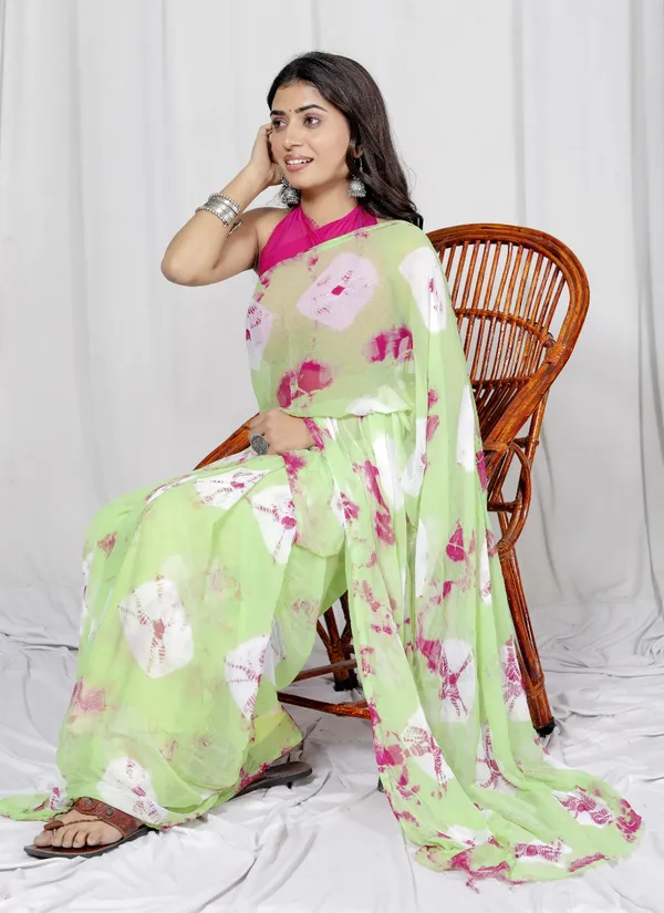 Green_Pure_Chiffon_Printed_Saree_Bandhini_Printed_Sarees_For_Women
