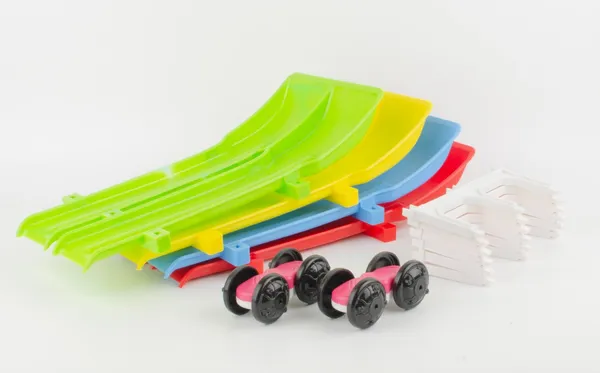 Multicolor_Plastic_Racing_Car_For_Boys