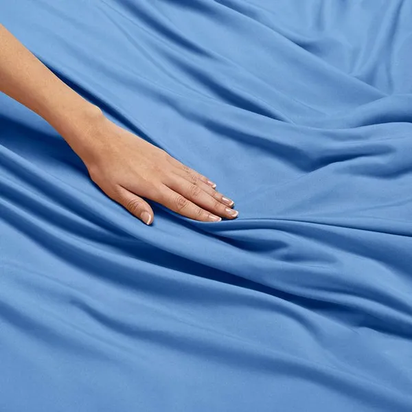 Light_Blue_Single_Solid_Microfiber_With_1_Single_Bedsheet_|_(60*90)_&_1_Pillow_Cover_(18*28)