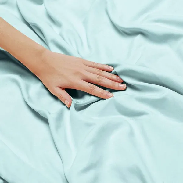 Aqua_Solid_Microfiber_With_1_Double_Bedsheet_|_(90*95)_&_2_Pillow_Covers_(18*28)