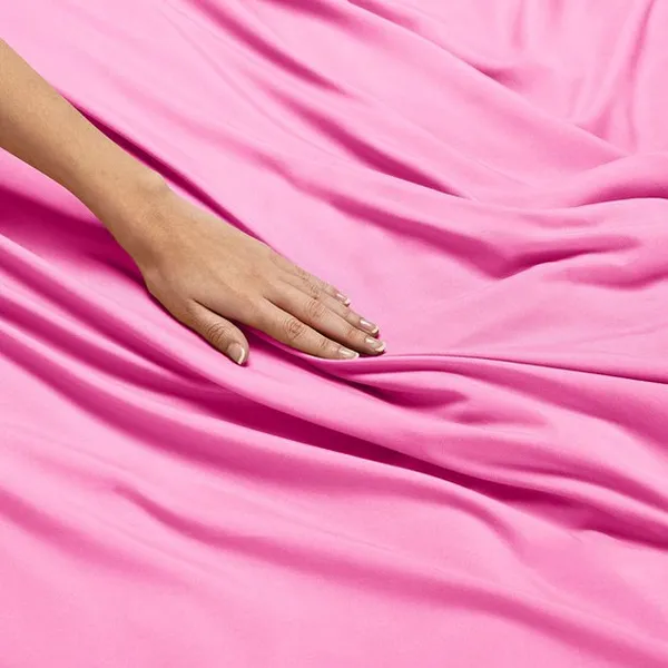 Pink_Single_Solid_Microfiber_With_1_Single_Bedsheet_|_(60*90)_&_1_Pillow_Cover_(18*28)