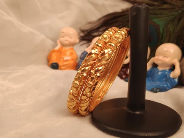 1_Gram_Gold-Plated_High_Gold_Bangles_Set