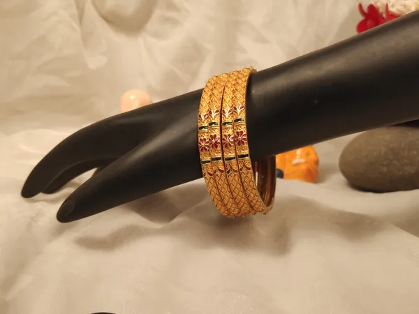 1_Gram_Gold-Plated_High_Gold_Bangles_Set