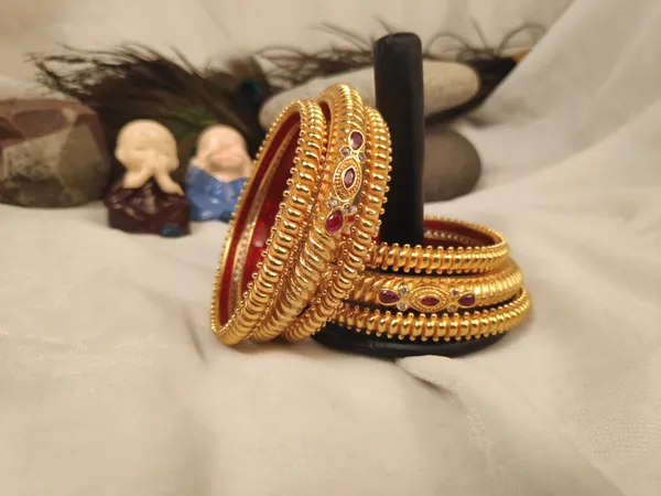 1_Gram_Gold-Plated_High_Gold_Bangles_Set