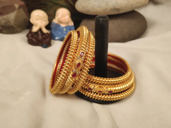 1_Gram_Gold-Plated_High_Gold_Bangles_Set