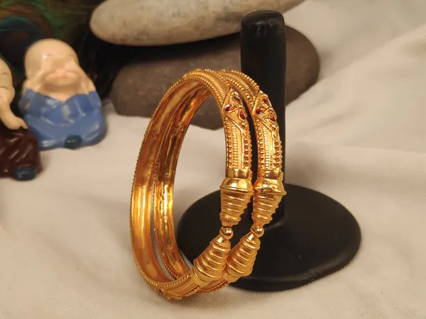 1_Gram_Gold-Plated_High_Gold_Bangles_Set