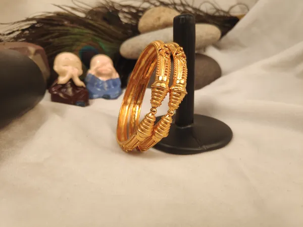 1_Gram_Gold-Plated_High_Gold_Bangles_Set