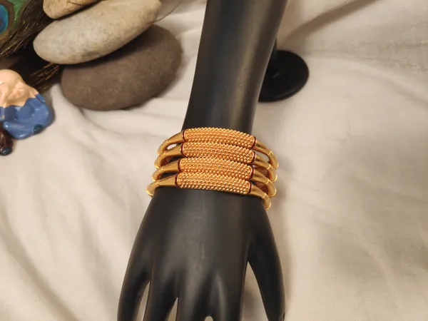 1_Gram_Gold-Plated_High_Gold_Bangles_Set