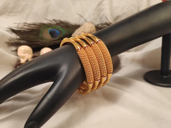 1_Gram_Gold-Plated_High_Gold_Bangles_Set