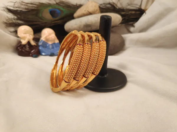 1_Gram_Gold-Plated_High_Gold_Bangles_Set