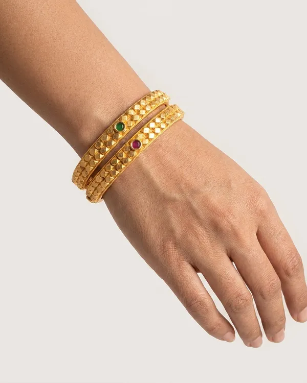 Elegant_Brass_Bangles_with_One_Gram_Gold_Plating_�_Set_of_2