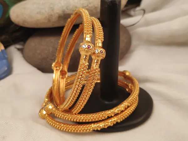1_Gram_Gold-Plated_High_Gold_Bangles_Set