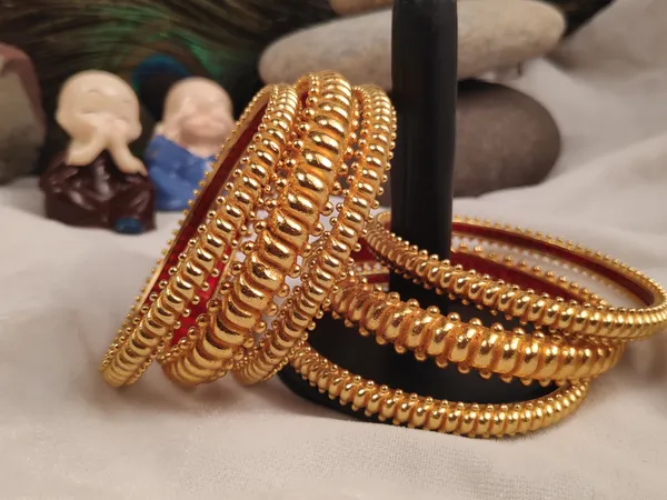 1_Gram_Gold-Plated_High_Gold_Bangles_Set