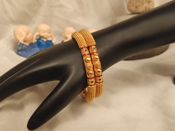 1_Gram_Gold-Plated_High_Gold_Bangles_Set