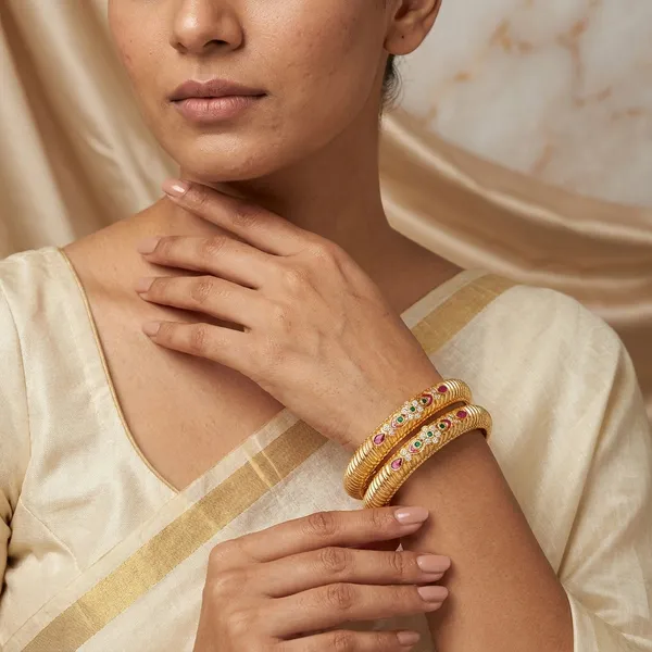 The_Royal_Heritage_Ridged_Bangles_(Set_of_2)_�_Antique_Gold_with_Ruby_&_Emerald_Inlays