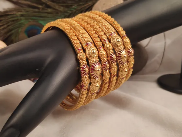 1_Gram_Gold-Plated_High_Gold_Bangles_Set