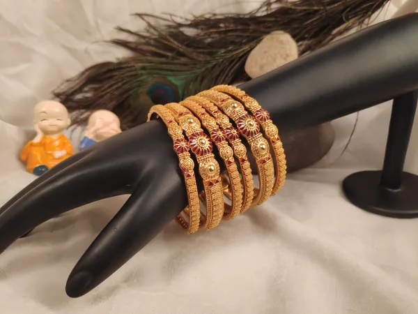 1_Gram_Gold-Plated_High_Gold_Bangles_Set