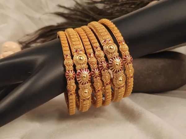 1_Gram_Gold-Plated_High_Gold_Bangles_Set