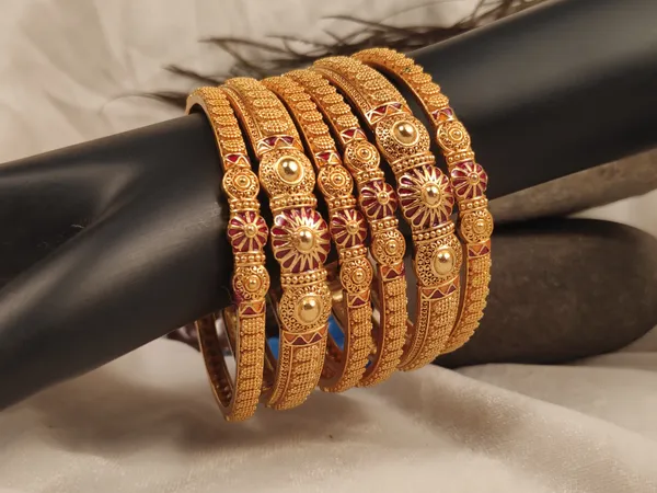 1_Gram_Gold-Plated_High_Gold_Bangles_Set