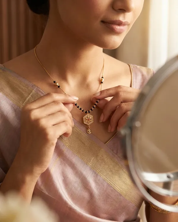 Premium_Daily_Wear_Lightweight_Gold_Mangalsutra