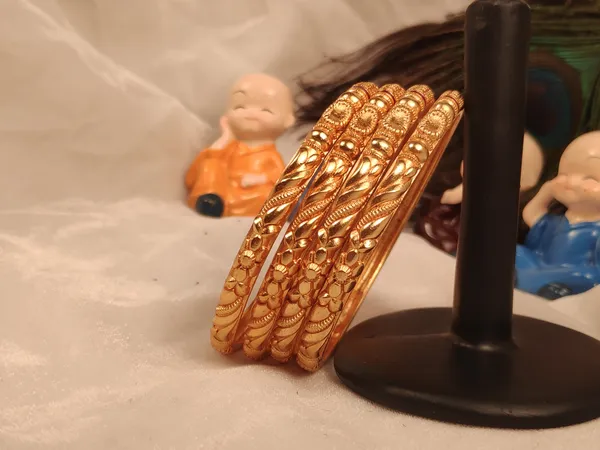 1_Gram_Gold-Plated_High_Gold_Bangles_Set