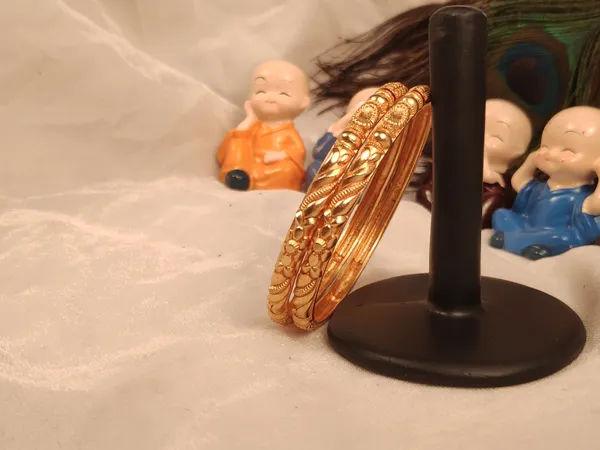 1_Gram_Gold-Plated_High_Gold_Bangles_Set