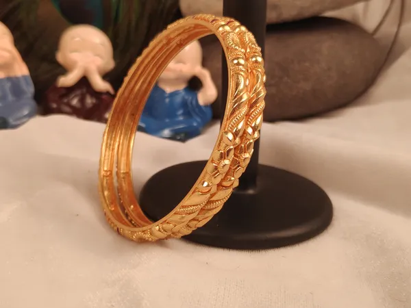 1_Gram_Gold-Plated_High_Gold_Bangles_Set