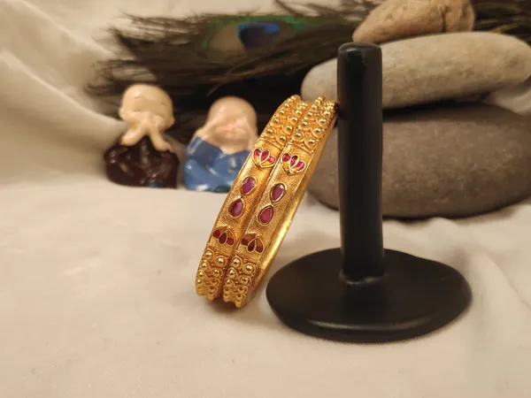1_Gram_Gold-Plated_High_Gold_Bangles_Set