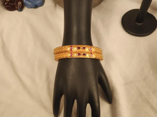 1_Gram_Gold-Plated_High_Gold_Bangles_Set