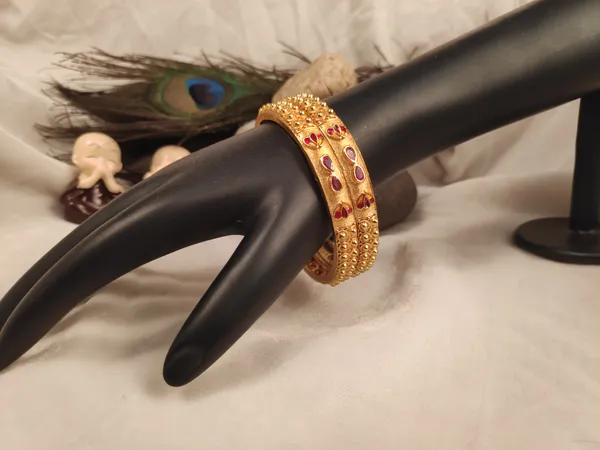 1_Gram_Gold-Plated_High_Gold_Bangles_Set