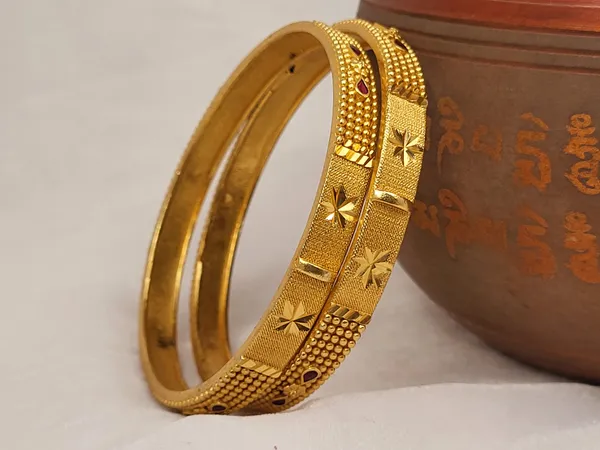 1_Gram_Gold-Plated_Brass_Rajasthani_Bangles_Set_Of_2