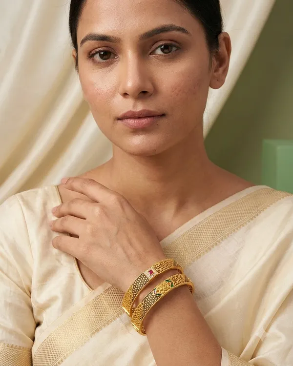 Royal_Gold-Plated_Brass_Traditional_Designer_Bangles_for_Women