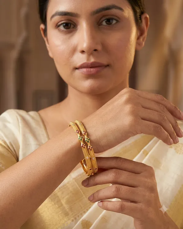 Royal_Ruby_and_Emerald_Studded_Gold-Plated_Brass_Daily_Wear_Bangles