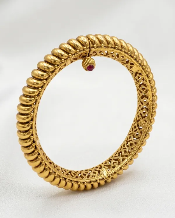 The_Heritage_Ruby-Accent_Copper_Bangle_�_Lifetime_Polish_Edition-_Pack_of_1