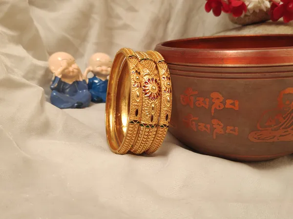 1_Gram_Gold-Plated_High_Gold_Bangles_Set