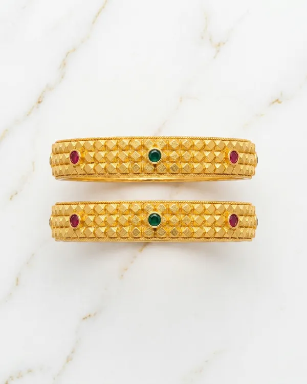 Elegant_Brass_Bangles_with_One_Gram_Gold_Plating_�_Set_of_2