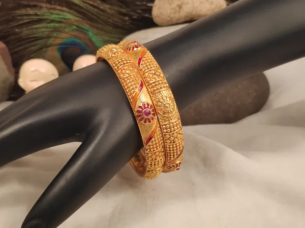 1_Gram_Gold-Plated_High_Gold_Bangles_Set